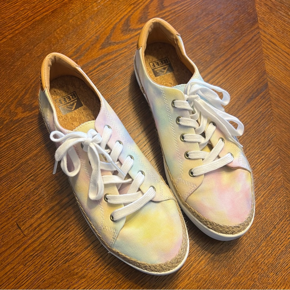 Women’s Reef Cushion Sunset sneakers